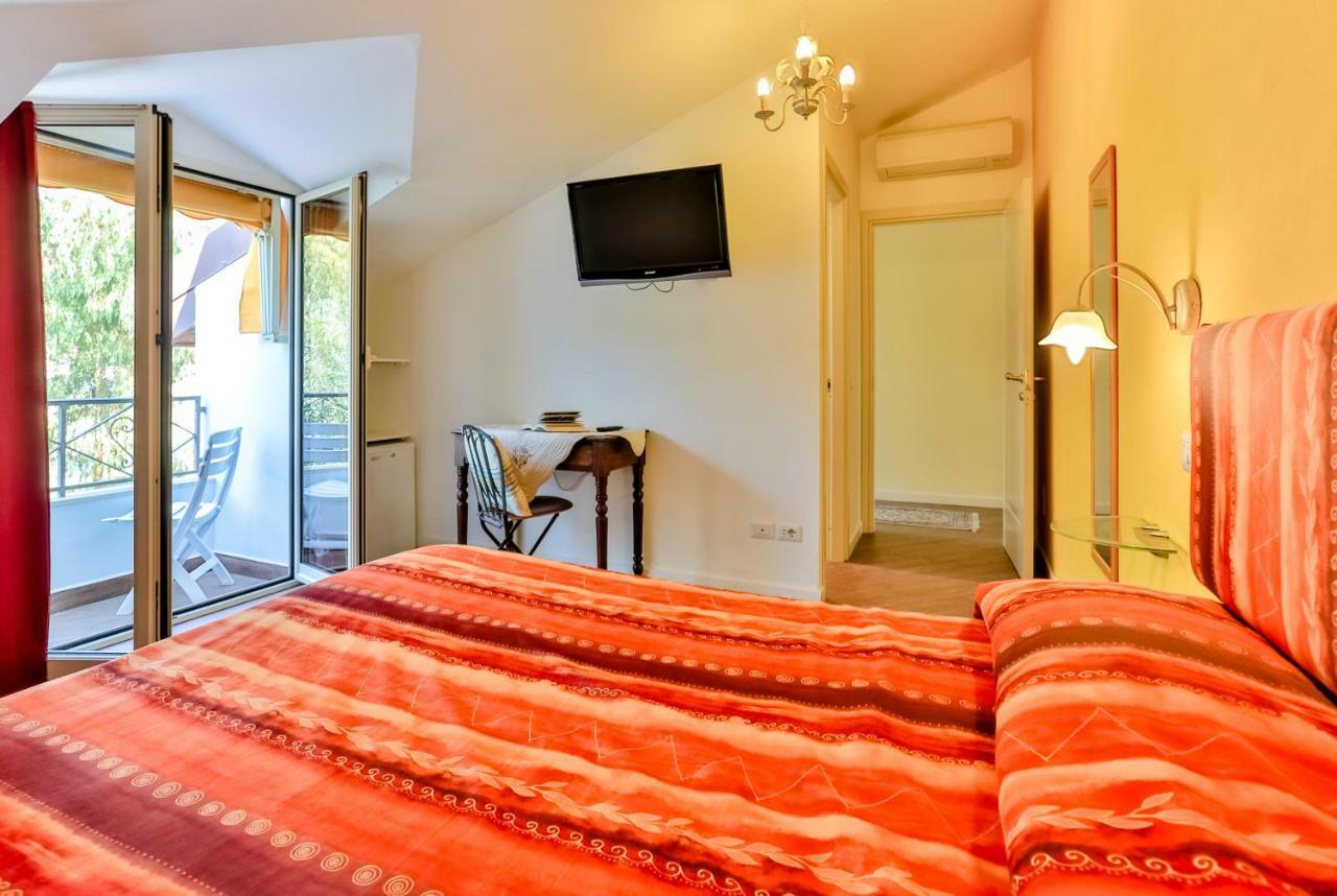 Ca De Rossana Bed&Breakfast サンレモ エクステリア 写真